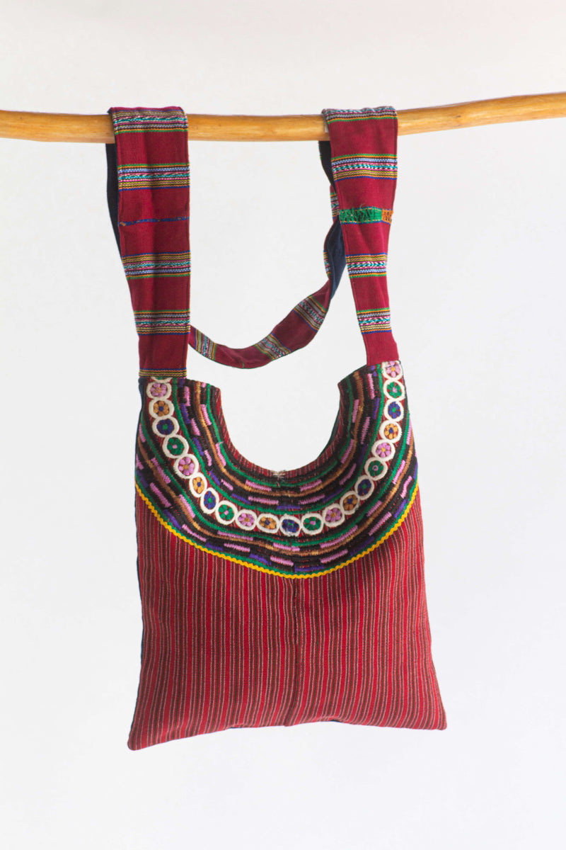 Sac Gabacha Joyabaj avec détails verts et roses